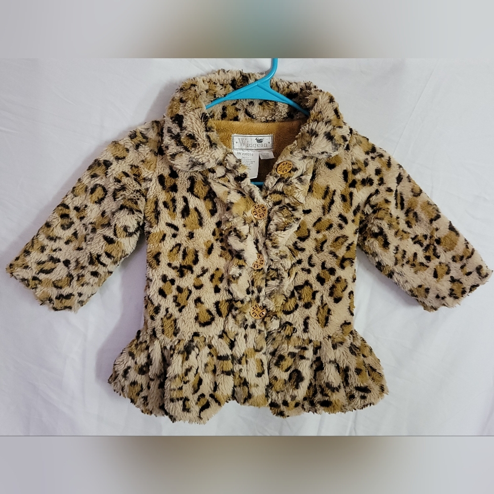 Widgeon Animal Print Super Soft Faux Fur Jacket Size 2